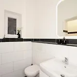 Moderne Stadtnah -junik Appartement