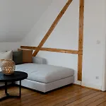 Moderne Stadtnah -junik Appartement