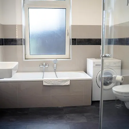 Apartamento Moderne Stadtnah -junik