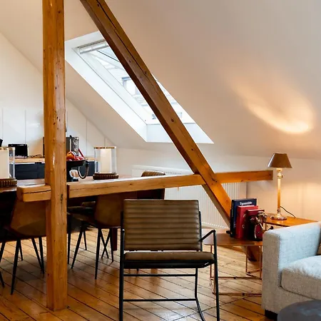 Moderne Stadtnah -junik * Duisburg