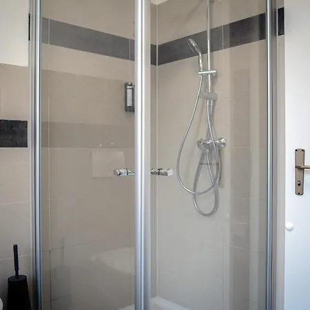 Apartamento Moderne Stadtnah -junik *